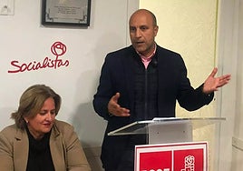 El alcalde de un pueblo de Granada, sobre el PP por relacionarlo con Koldo: «Son el mismo perro que nos arruinó, con distinto collar»