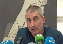 Ibon Meñika, el antiguo miembro de ETA condenado que ejerce de portavoz de las protestas propalestinas en La Vuelta