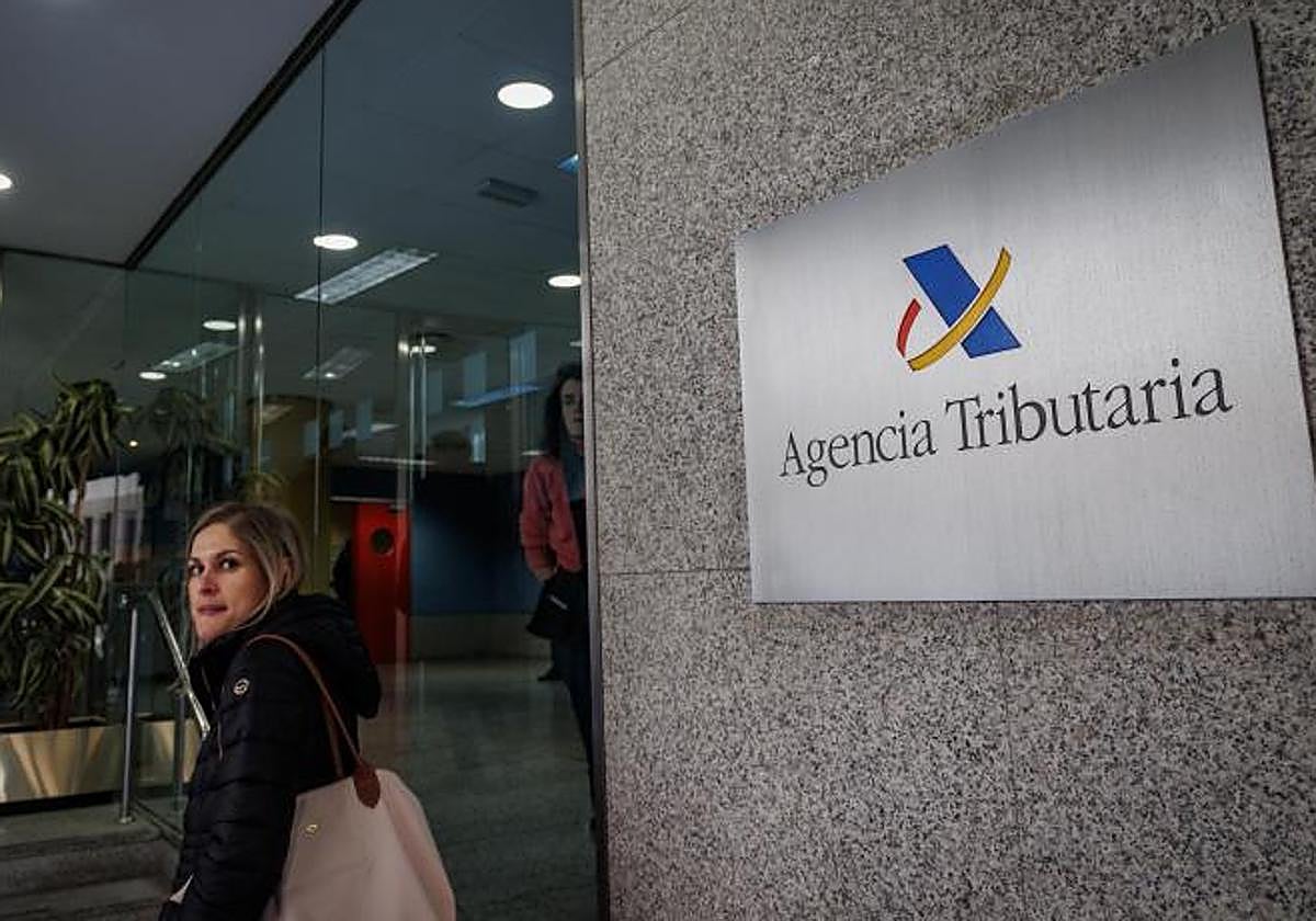 El Gobierno favorece a entidades afines con las ayudas sociales del IRPF