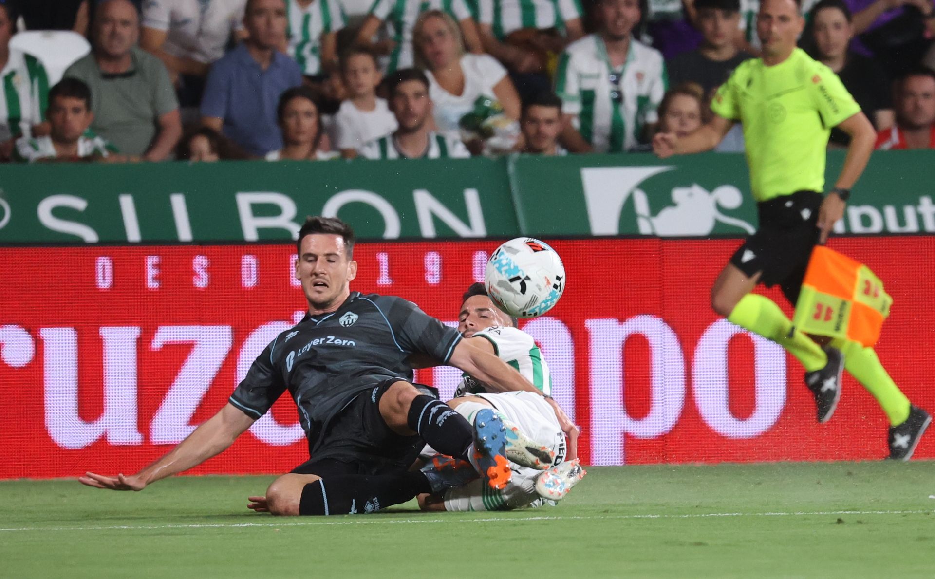 La inmensa alegría del primer triunfo del Córdoba CF esta temporada, en imágenes