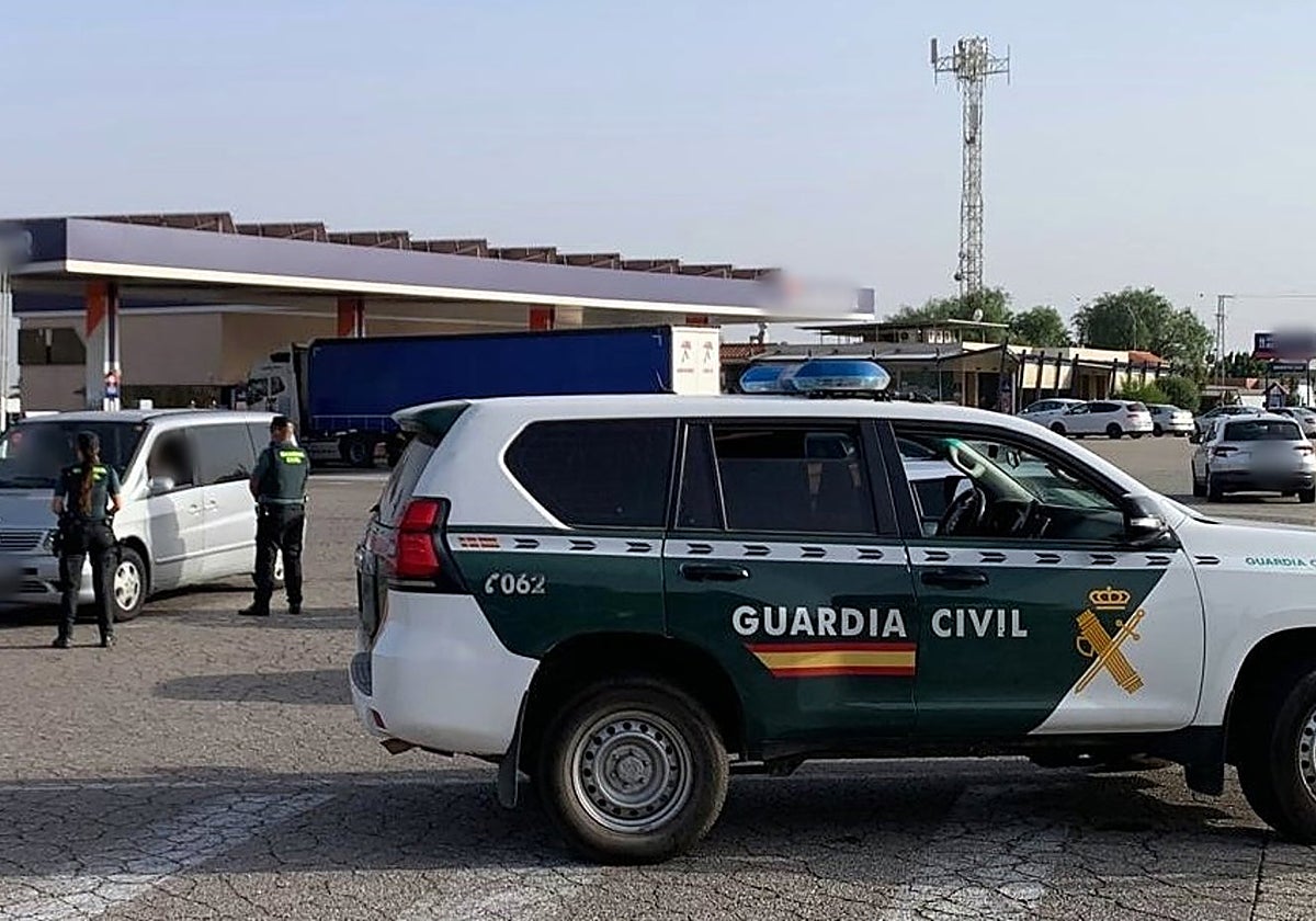 Detenido en Huércal-Overa un hombre que tenía 25 órdenes de busca y captura