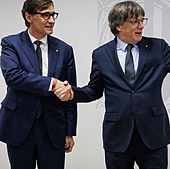 La foto de Illa y Puigdemont desata las alarmas en el PSOE