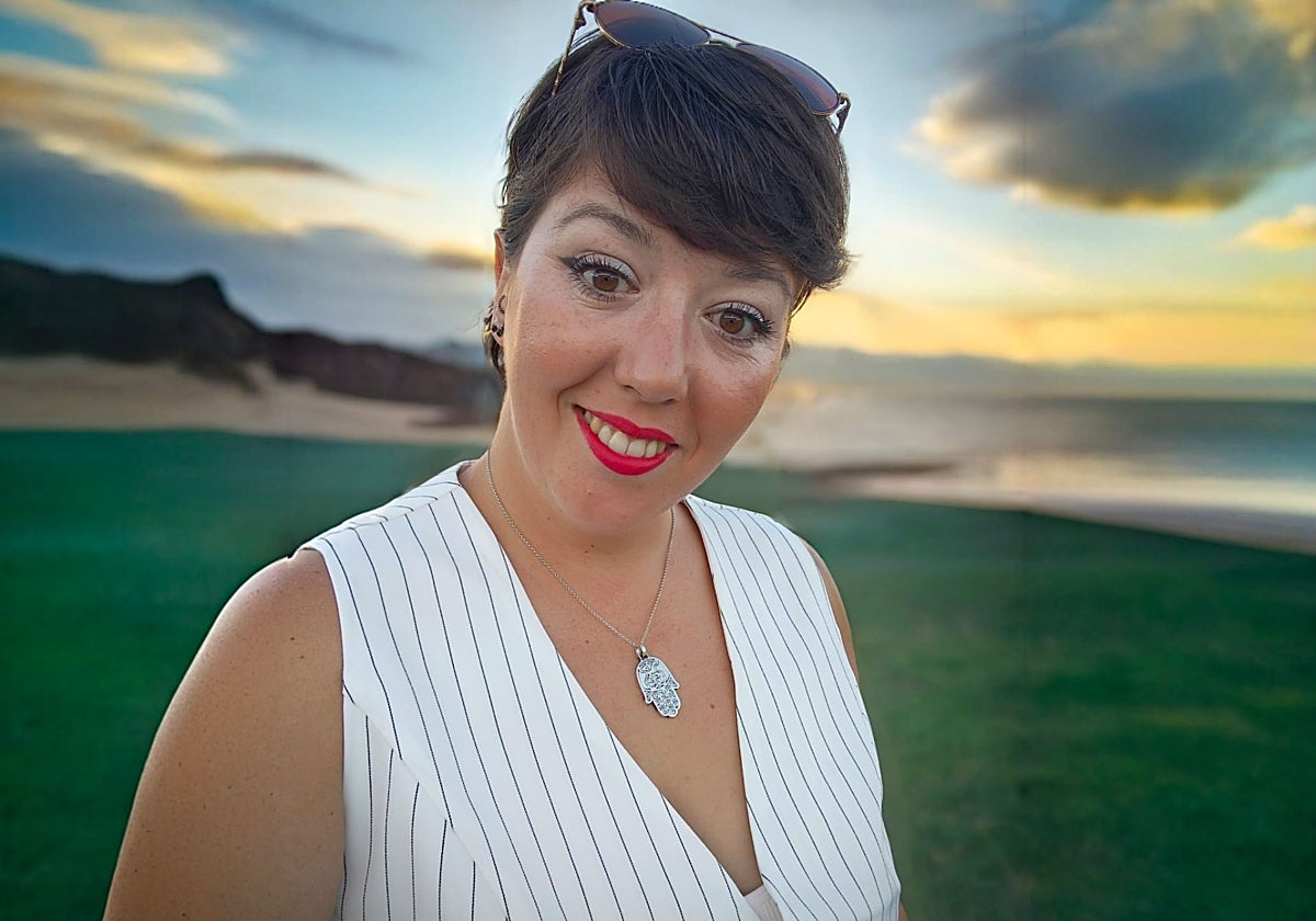 María José Laos, opositora.