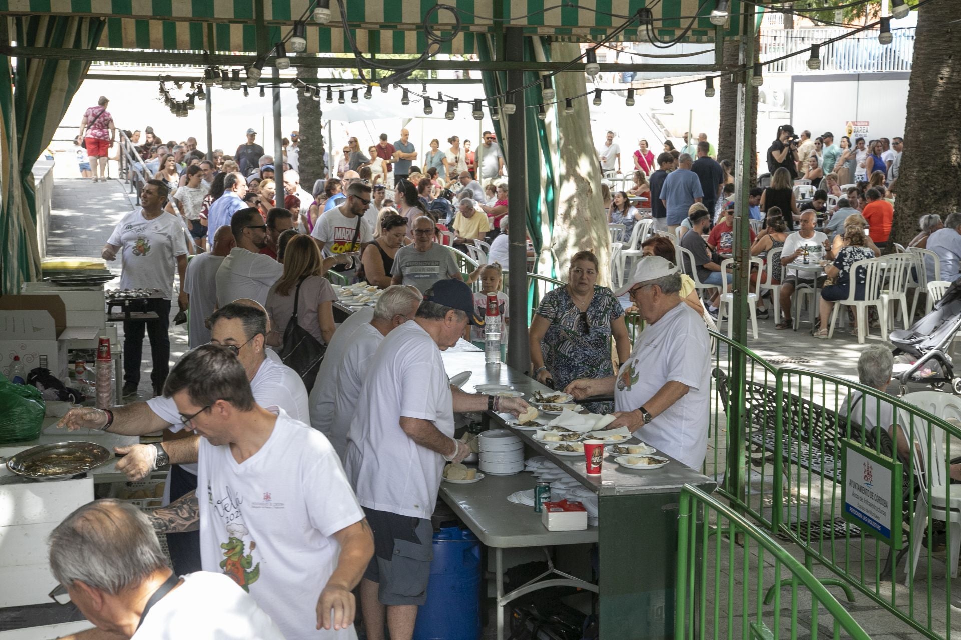 La tradicional &#039;sardiná&#039; de la Velá de la Fuensanta de Córdoba, en imágenes
