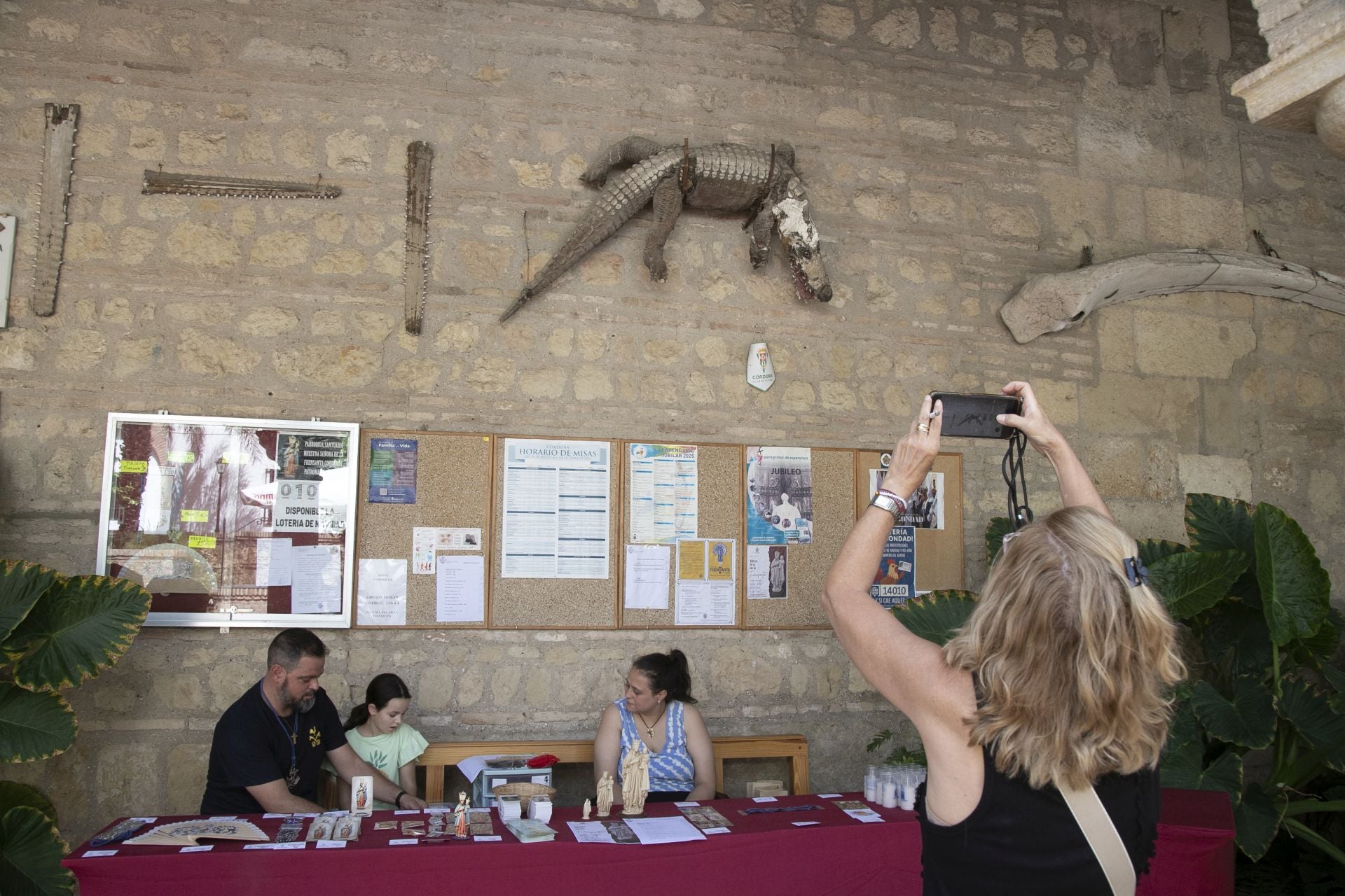 La tradicional &#039;sardiná&#039; de la Velá de la Fuensanta de Córdoba, en imágenes