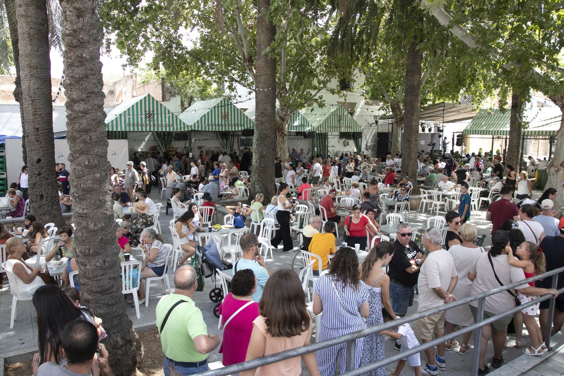 La tradicional &#039;sardiná&#039; de la Velá de la Fuensanta de Córdoba, en imágenes