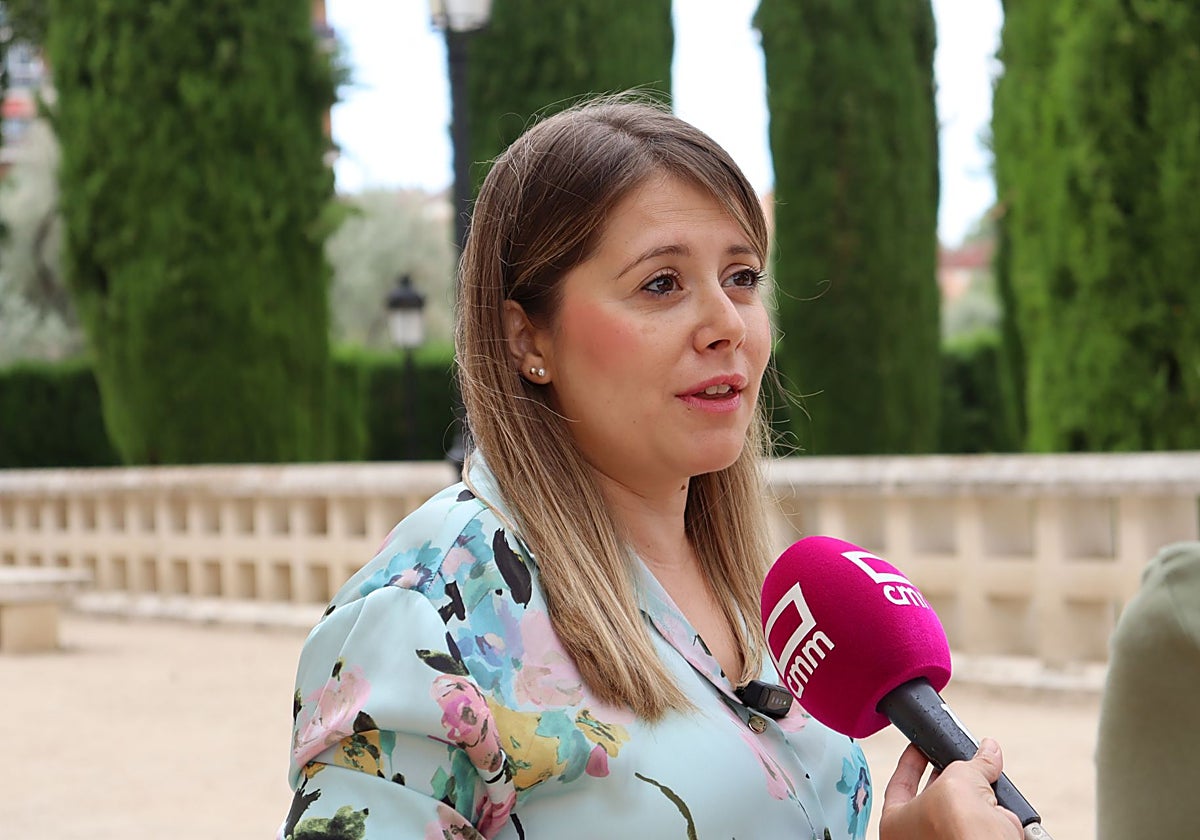 Itziar Asenjo señala que en la quita de la deuda de las comunidades autónomas, «lo único que hay es un cambio de titularidad en el acreedor«
