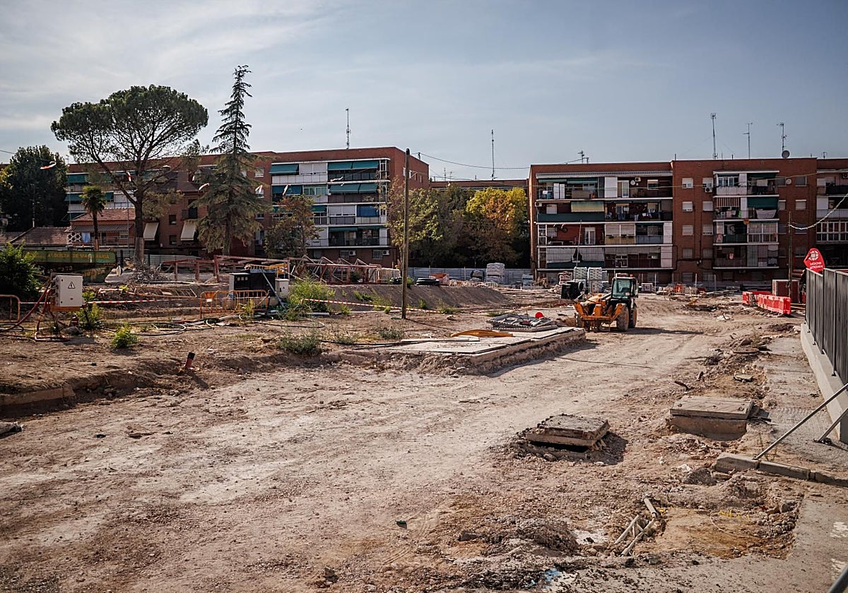 Trabajos en la zona cero de las obras por los problemas de la Línea 7B