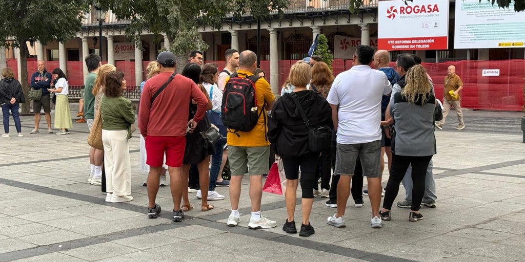 Guías de Toledo rechazan la nueva ordenanza turística por «invadir las competencias regionales»