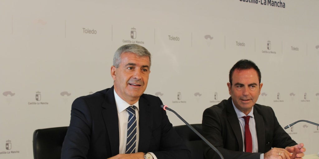 «El alcalde de Santa Cruz del Retamar tiene que dedicarse a gestionar y no a ser un títere del PP», dice Álvaro Gutiérrez