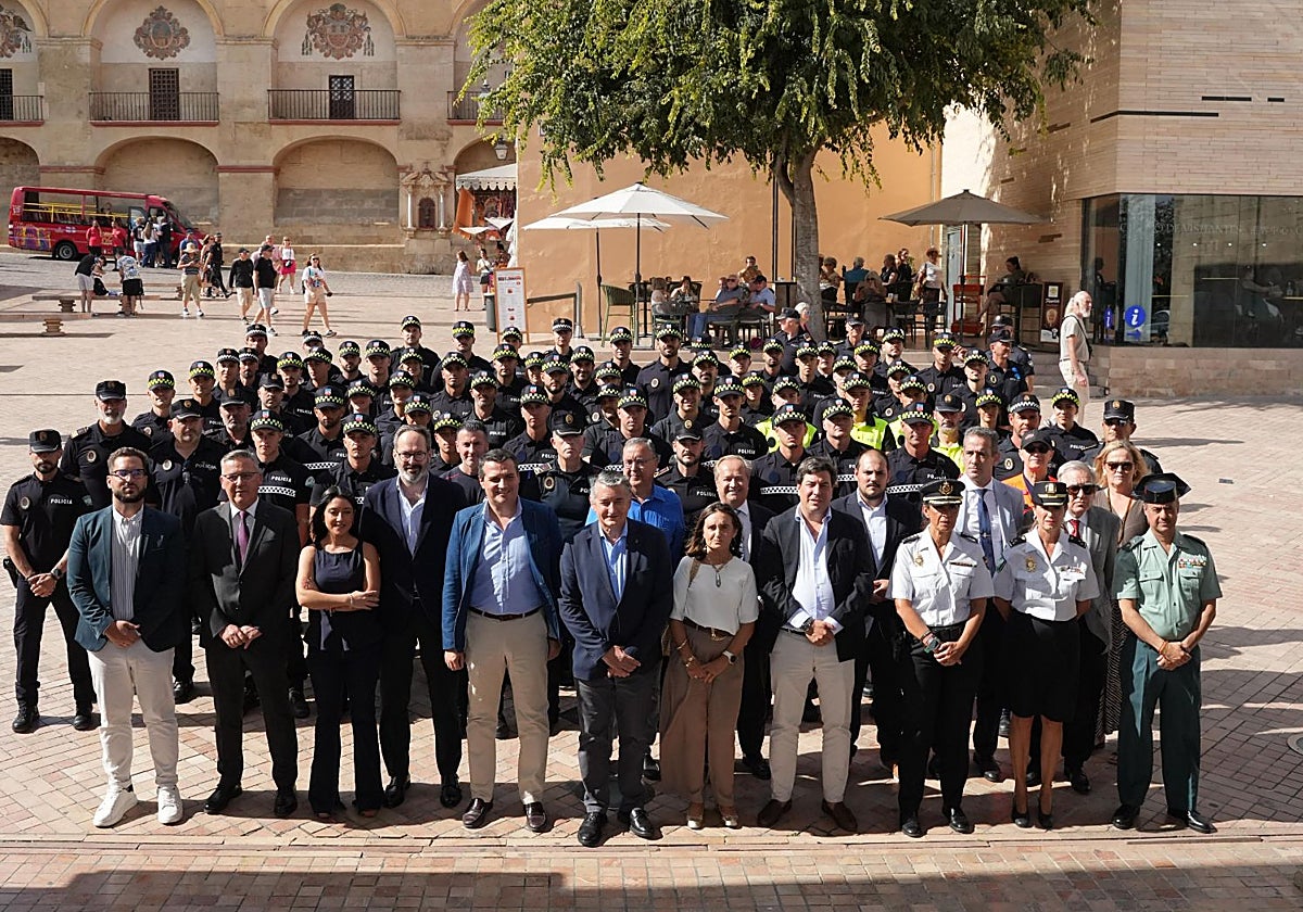 Acto de inauguración del curso en la Puerta del Puente