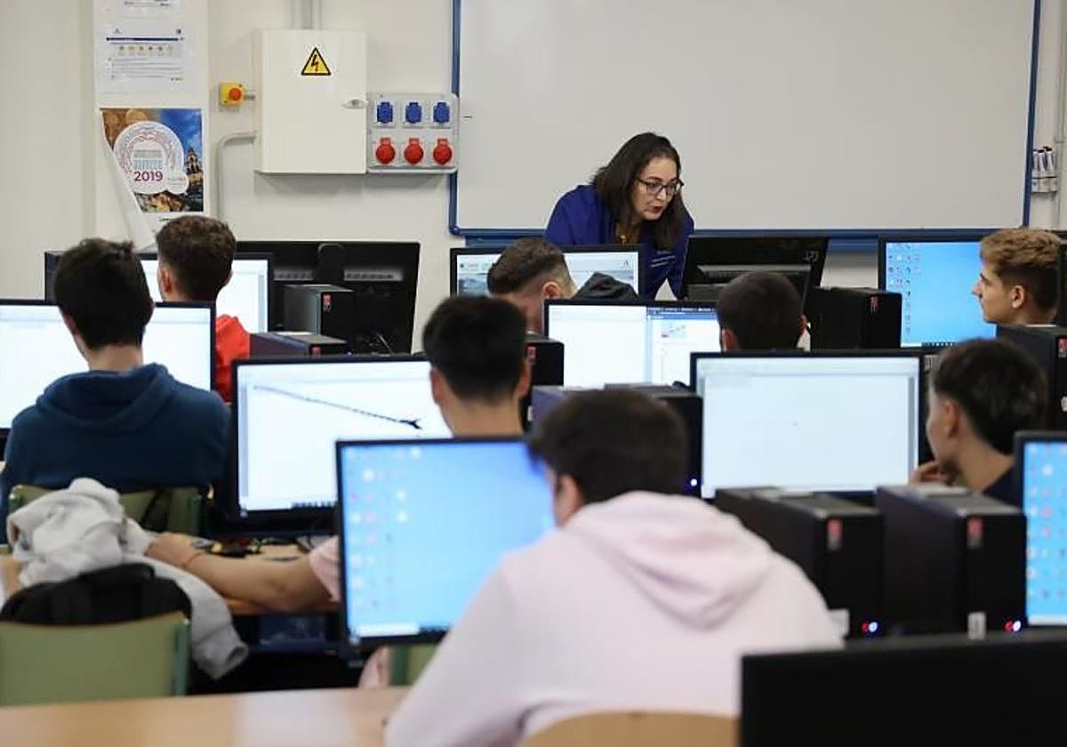 Clase de formación profesional en un centro de Córdoba