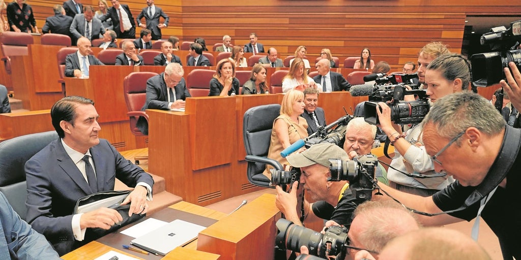 El primer pleno del curso político, un 'plebiscito' para Suárez-Quiñones
