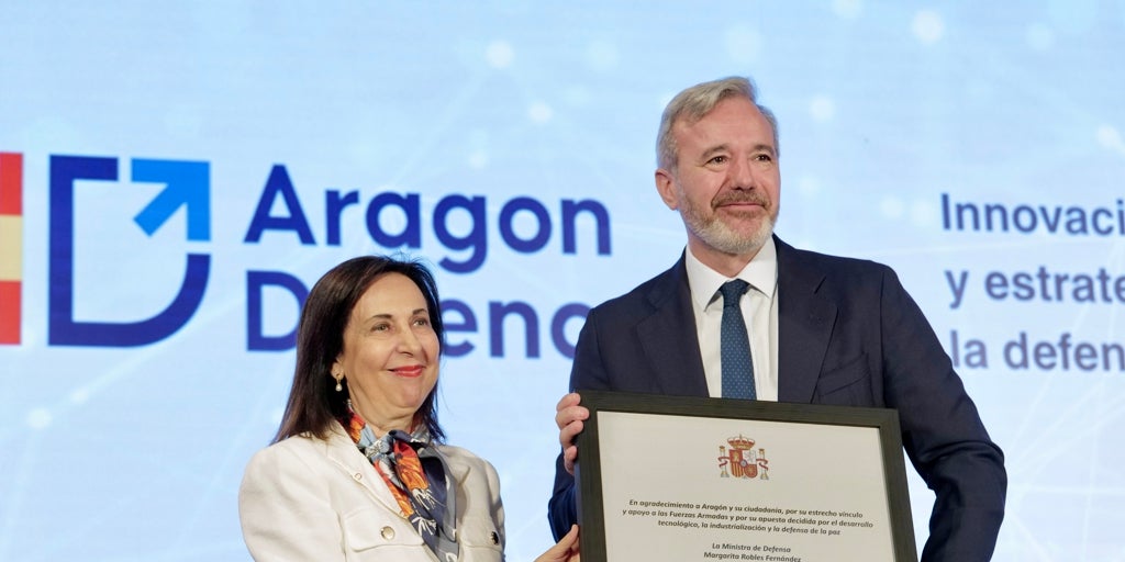 Espaldarazo de Defensa al 'hub' de la industria militar ubicado en Aragón: «La paz hay que protegerla cada día»