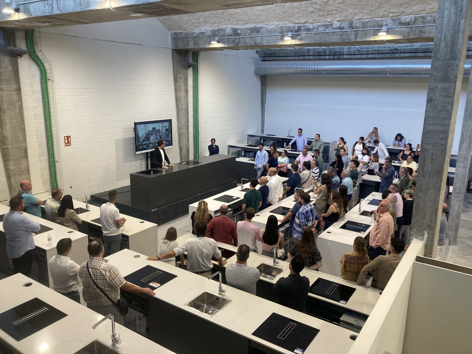 La presentación del centro de formación de Paco Morales en Córdoba, en imágenes