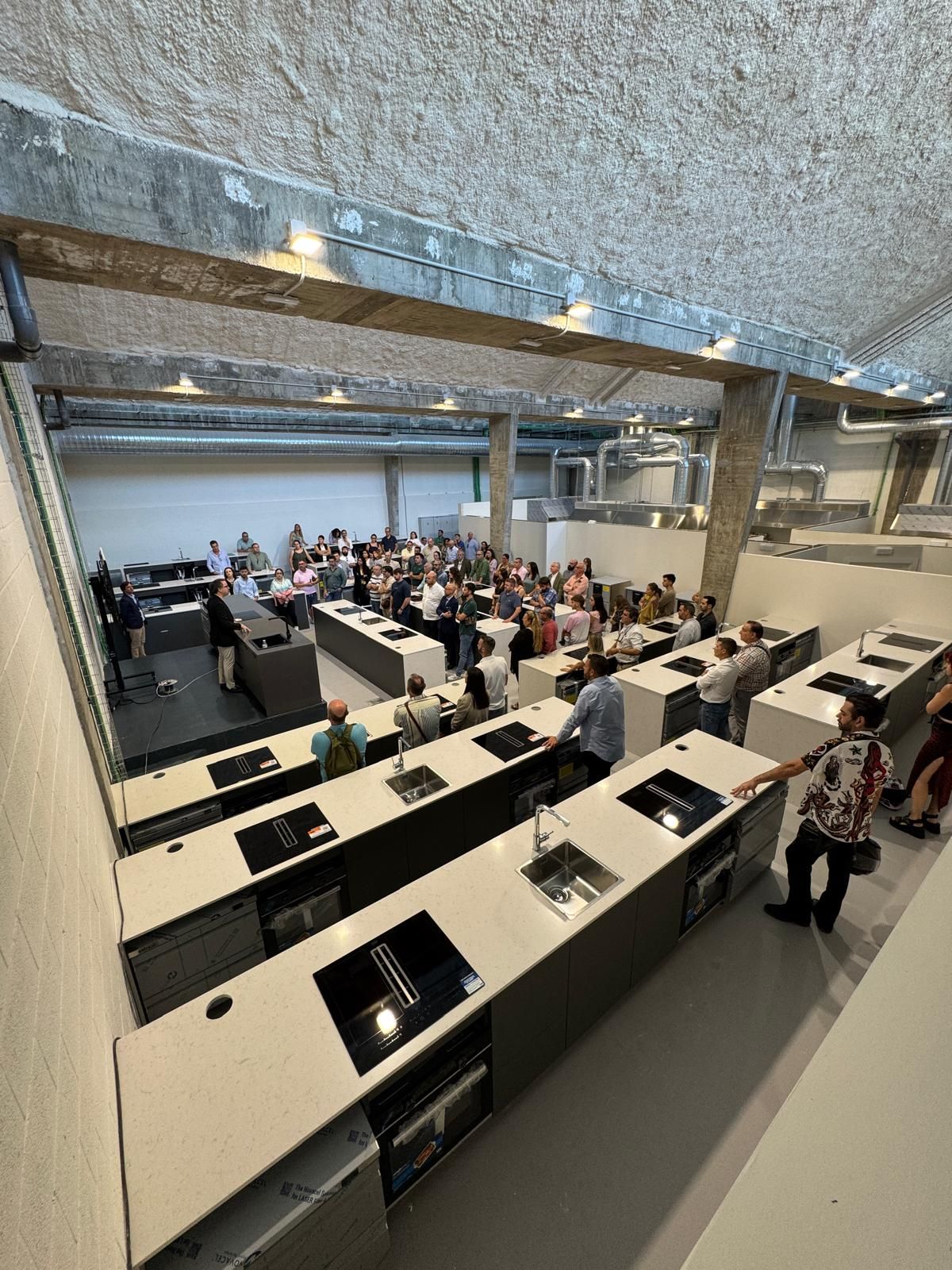 La presentación del centro de formación de Paco Morales en Córdoba, en imágenes