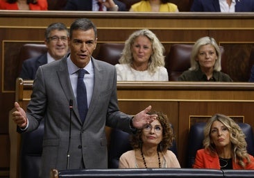 Sánchez mantiene que su Gobierno está «limpio» y Feijóo le acusa de actuar por «miedo» al banquillo