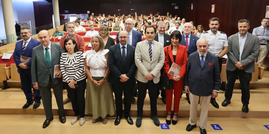 «La democracia constitucional es la forma más feliz que ha encontrado la humanidad para convivir pacíficamente»