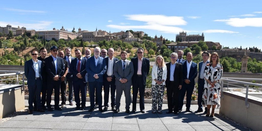 Castilla-La Mancha se posiciona en la carrera europea de los microchips con un proyecto industrial en Socuéllamos