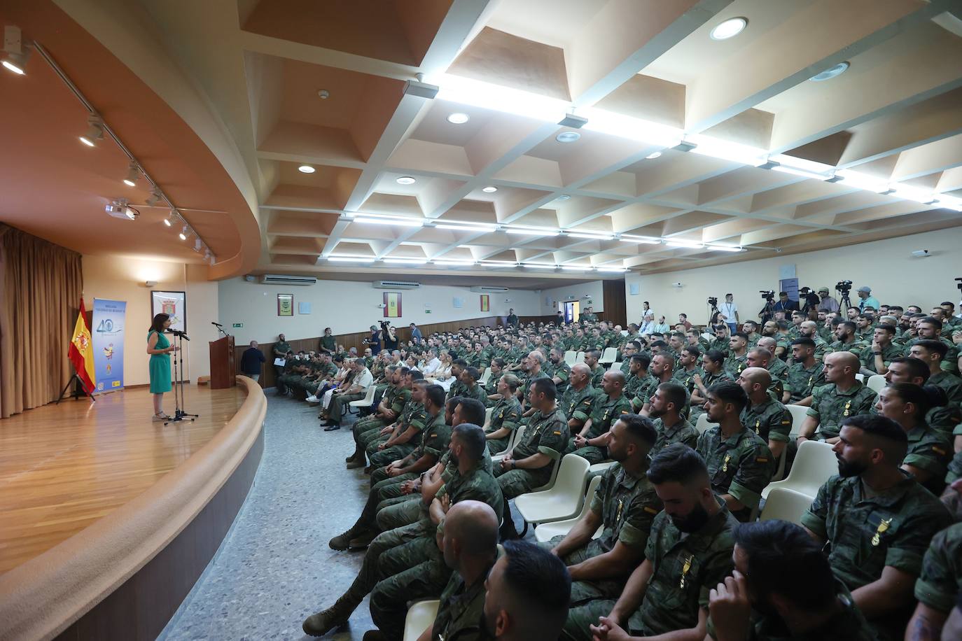 La entrega de medallas a la Brigada &#039;Guzmán el Bueno&#039; de Cerro Muriano, en imágenes