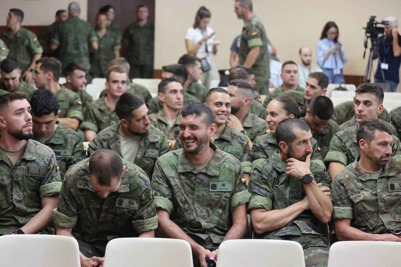 La entrega de medallas a la Brigada &#039;Guzmán el Bueno&#039; de Cerro Muriano, en imágenes