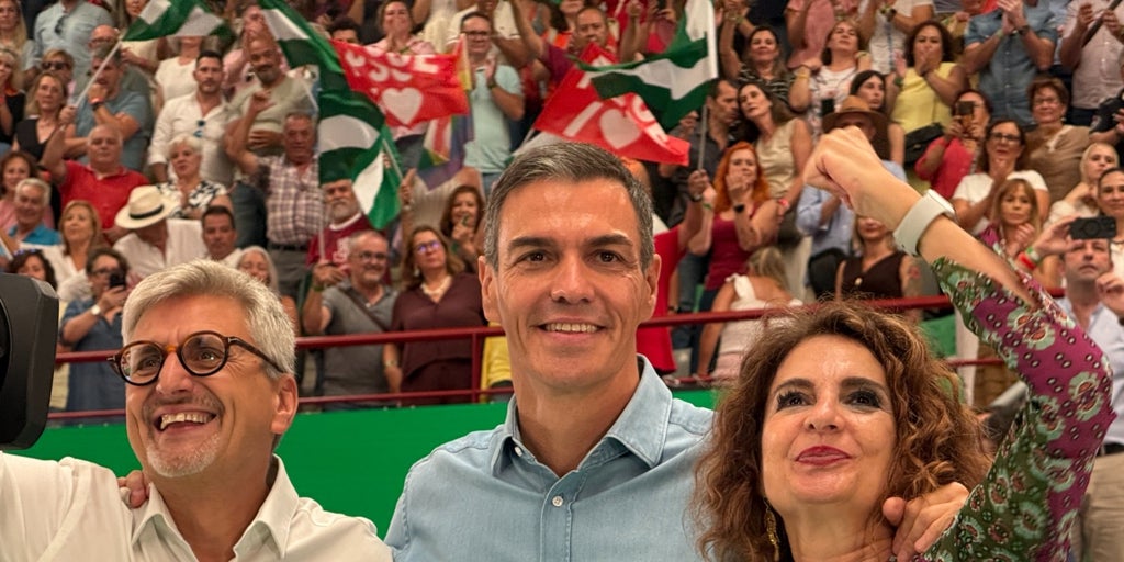 El Gobierno cancelará el lunes 16.000 viviendas turísticas en Andalucía