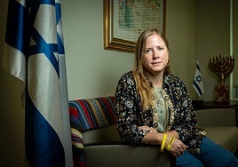 Dana Erlich, encargada de negocios de Israel: «Lamentablemente, en España se está legitimando el discurso antisemita»