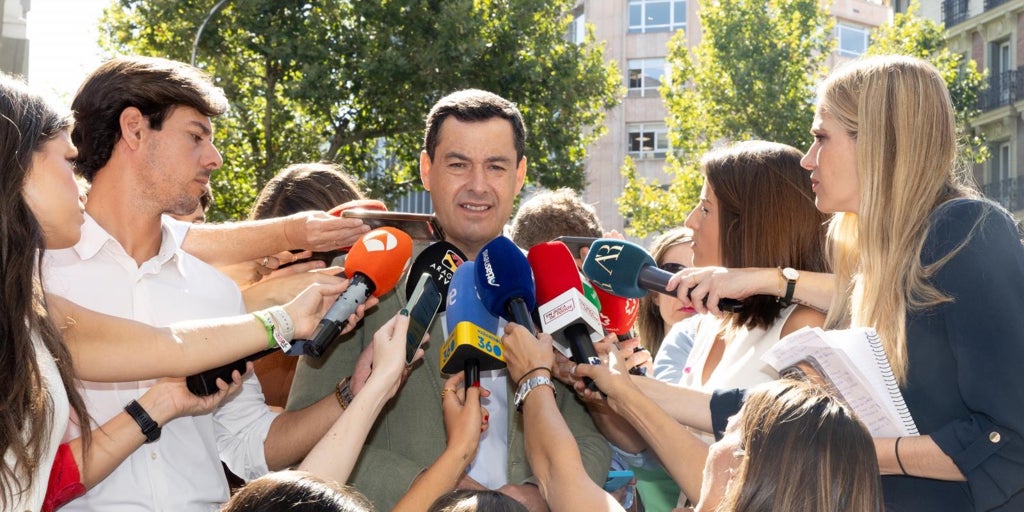 Moreno reprocha a Sánchez que recurriera al insulto en Málaga porque «su candidata no genera ilusión»