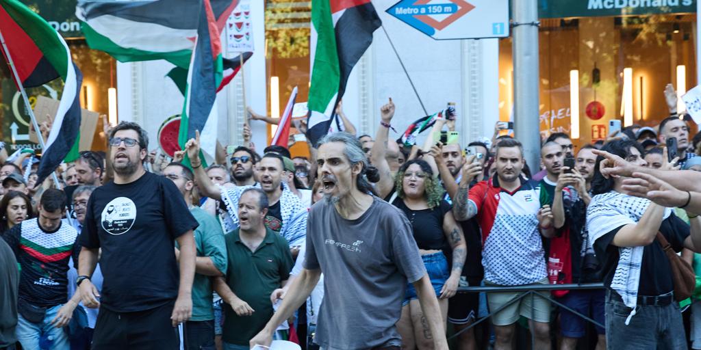 Moncloa utiliza Gaza para asfixiar a Sumar y agitar la calle