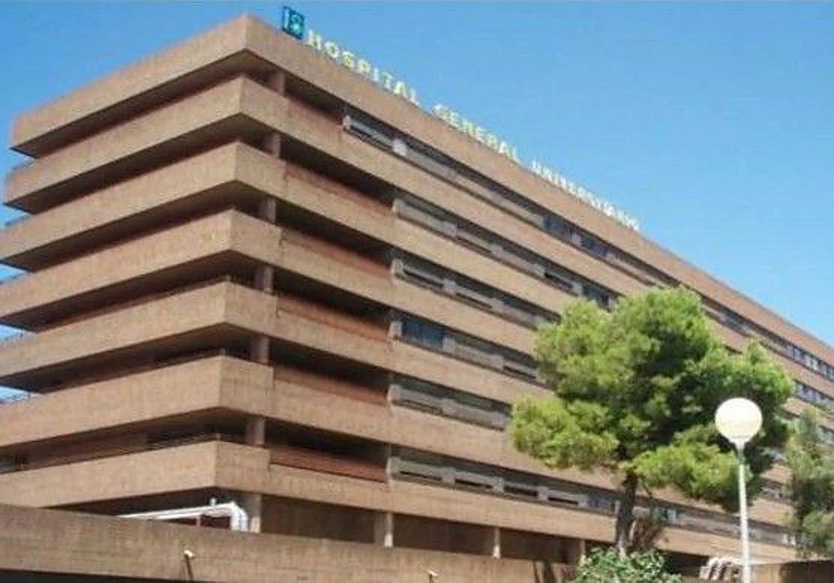 Fachada del hospital de Albacete