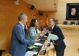 Amilivia defiende el «acertado» informe sobre planes de igualdad que Vox cuestiona por ser un asunto «ideológico»