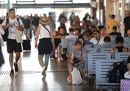 Una incidencia en la línea ferroviaria cerca de Córdoba provoca retrasos en más de 20 trenes