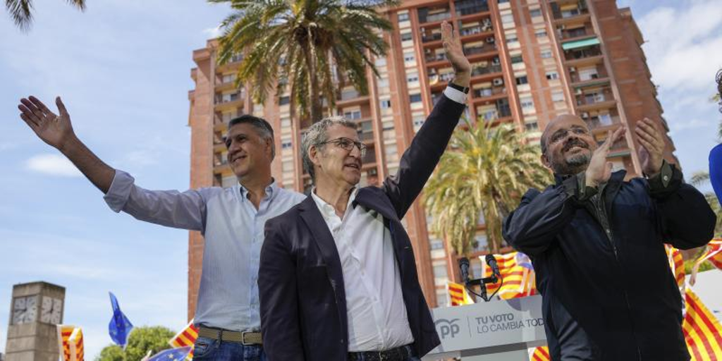 Albiol firma el Pacto Nacional por la Lengua de Illa, ERC y Òmnium y se desmarca de la posición del PP en este tema