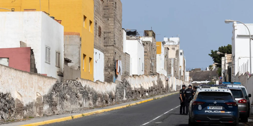 En libertad el joven investigado por quemar viva a una menor en La Isleta (Gran Canaria)