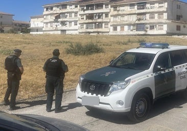 El Gobierno dice que busca guardias civiles de toda España para cubrir las siete bajas en plena ola de narcos