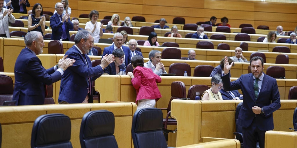 María Jesús Montero monta reuniones con subordinados para no estar en las sesiones de control al Gobierno
