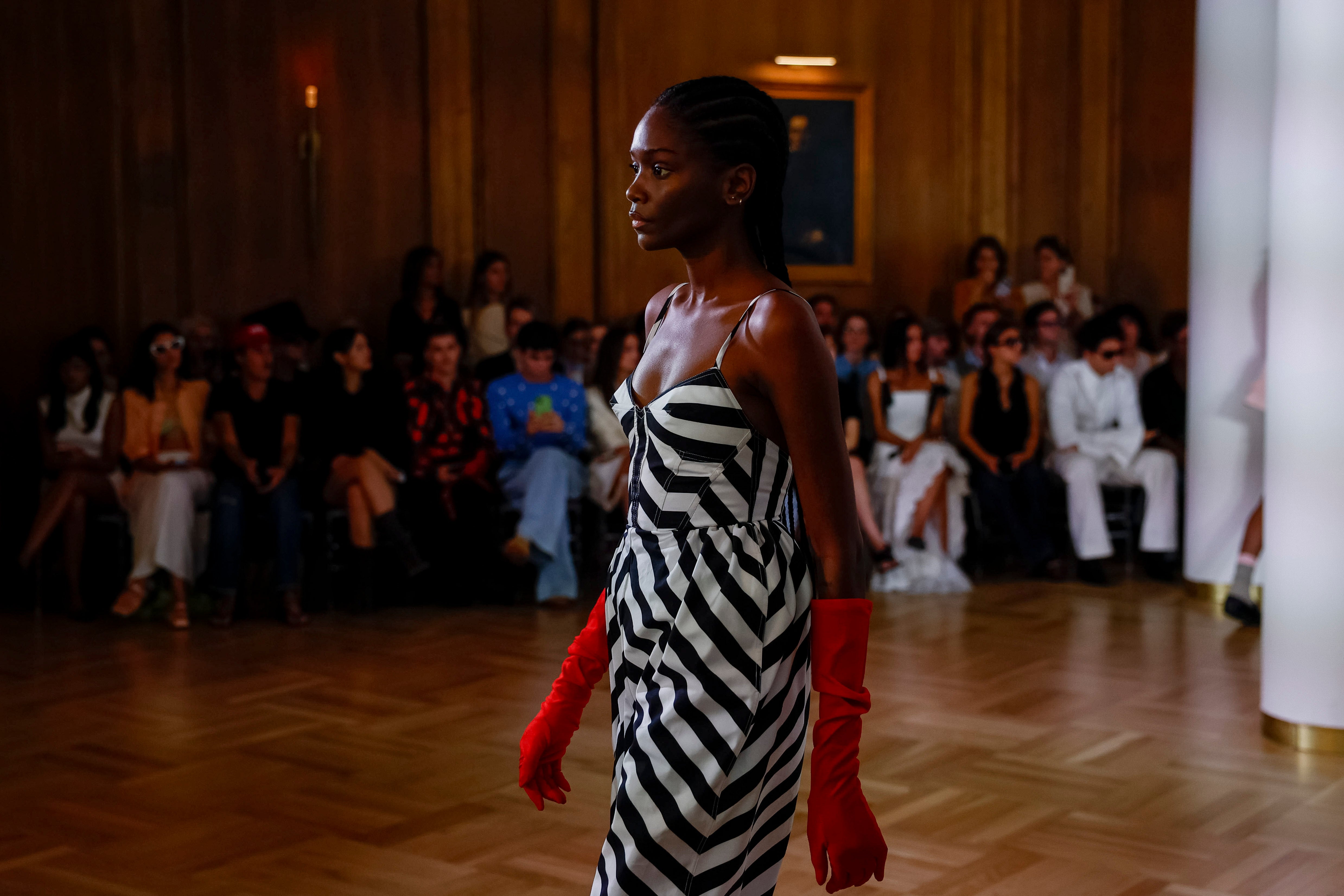 Las imágenes del deslumbrante desfile de Palomo Spain en la Fashion Week de Madrid