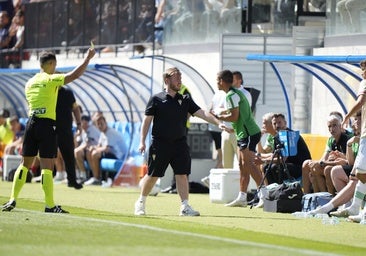 El Córdoba CF, en el podio de los equipos que más amarillas han visto