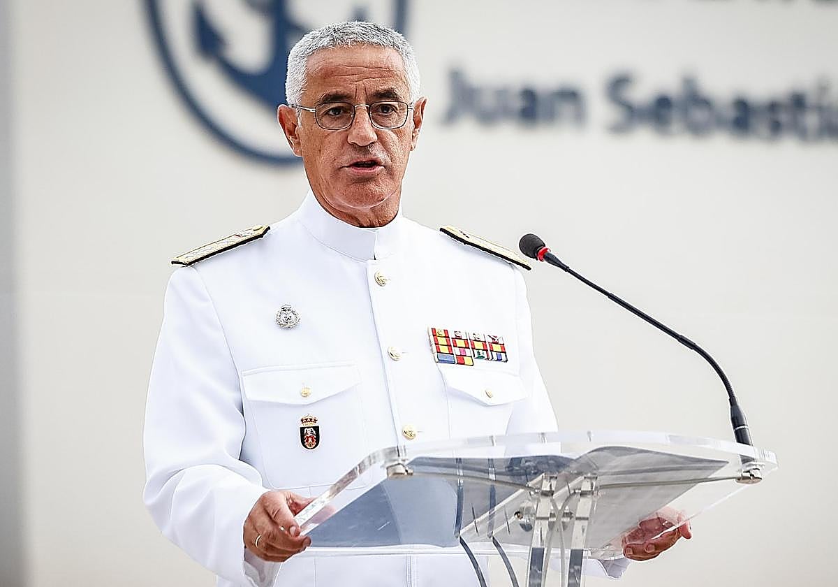 El jefe del Estado de Mayor de la Armada, el almirante general Antonio Piñeiro