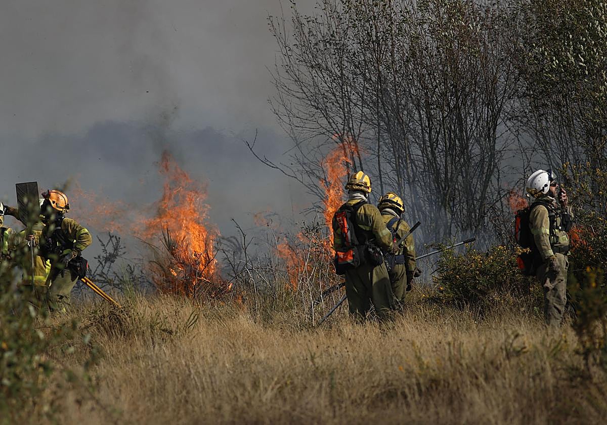Incendio en Lornís (Lugo).