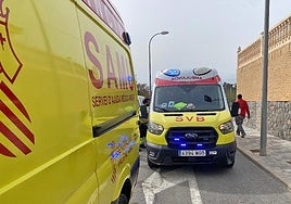 Muere un motorista de 60 años al chocar con un camión en Alicante