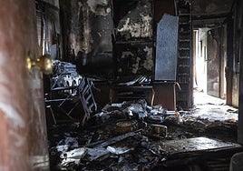 Un muerto y dos heridos en el incendio en una vivienda en San Sebastián