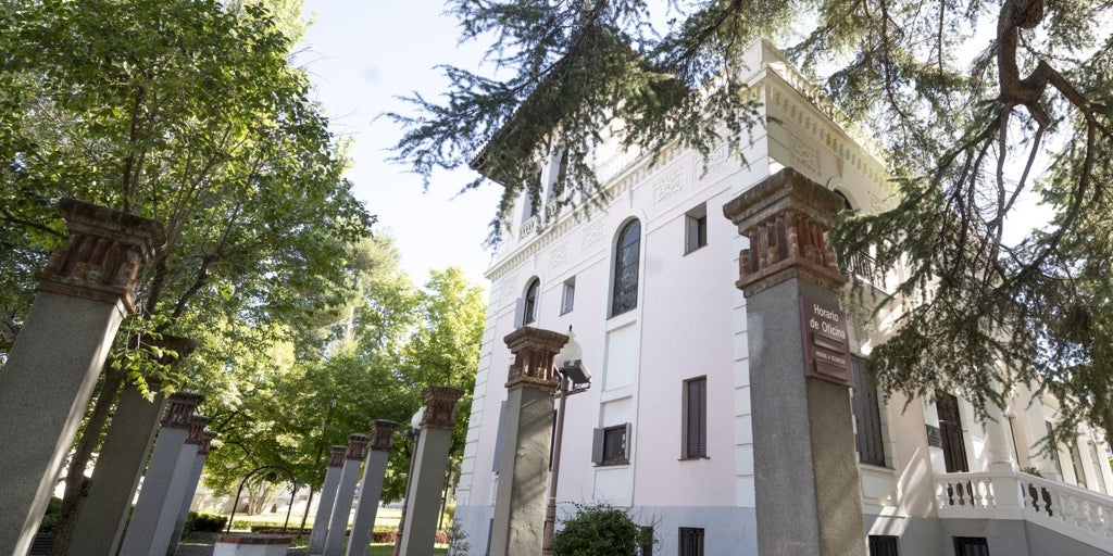El palacete escondido que fue sede del Partido Comunista y luego sala de fiestas