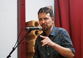 Pablo Iglesias manda «un poquito a la mierda» a Junts por sus críticas a Podemos por no apoyar las cesiones en inmigración