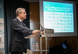 Page sobre la situación de la política actual nacional: «No sé en qué momento nos cambiaron la baraja española por una de póker»