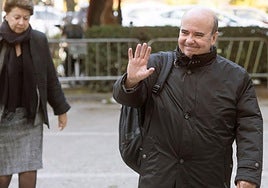 Gaspar Zarrías ingresó 665.000 euros en dos años con su 'lobby', que tuvo a sueldo a la 'fontanera' del PSOE Leire Díez