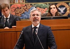 Azcón refrenda el «Aragón tecnológico» pero refuerza su vena social: anuncia la construcción de un nuevo hospital en Zaragoza y la gratuidad de las guarderías