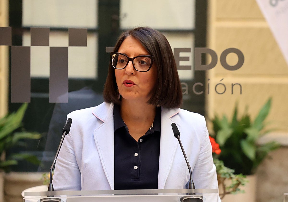 La Diputada de Deportes Pilar Martín