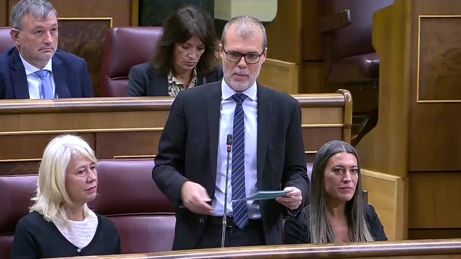 Junts amenaza con no apoyar los presupuestos y Montero les pide que &quot;contribuyan y sumen&quot;