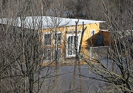 Escalona, a la espera de que la CHT ejecute labores de limpieza en zonas del río cerca de puentes y de viviendas